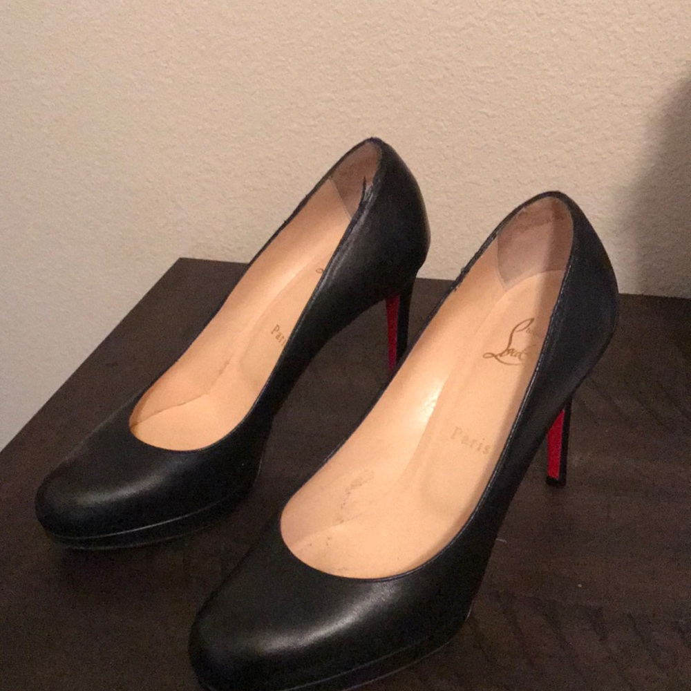 Christian Lou Boutin Black hi heal shoes